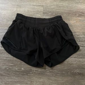Lululemon hotty hot shorts